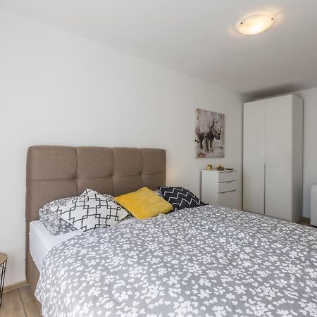 Sunny City Apartment Сплит Екстериор снимка