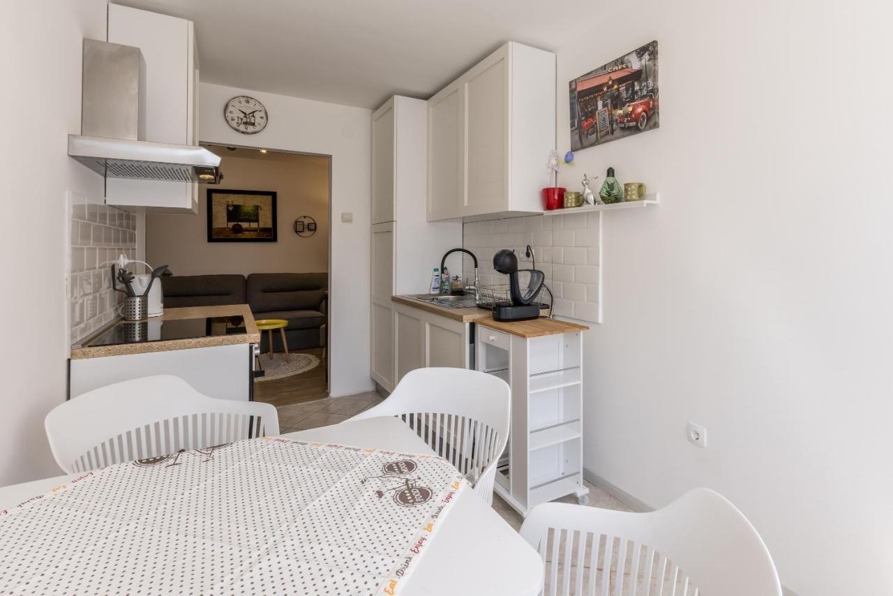 Sunny City Apartment Сплит Екстериор снимка